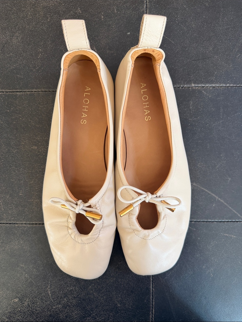 ALOHAS Rosalind Cream Leather Ballet Flats — EU 39 / US 8–8.5